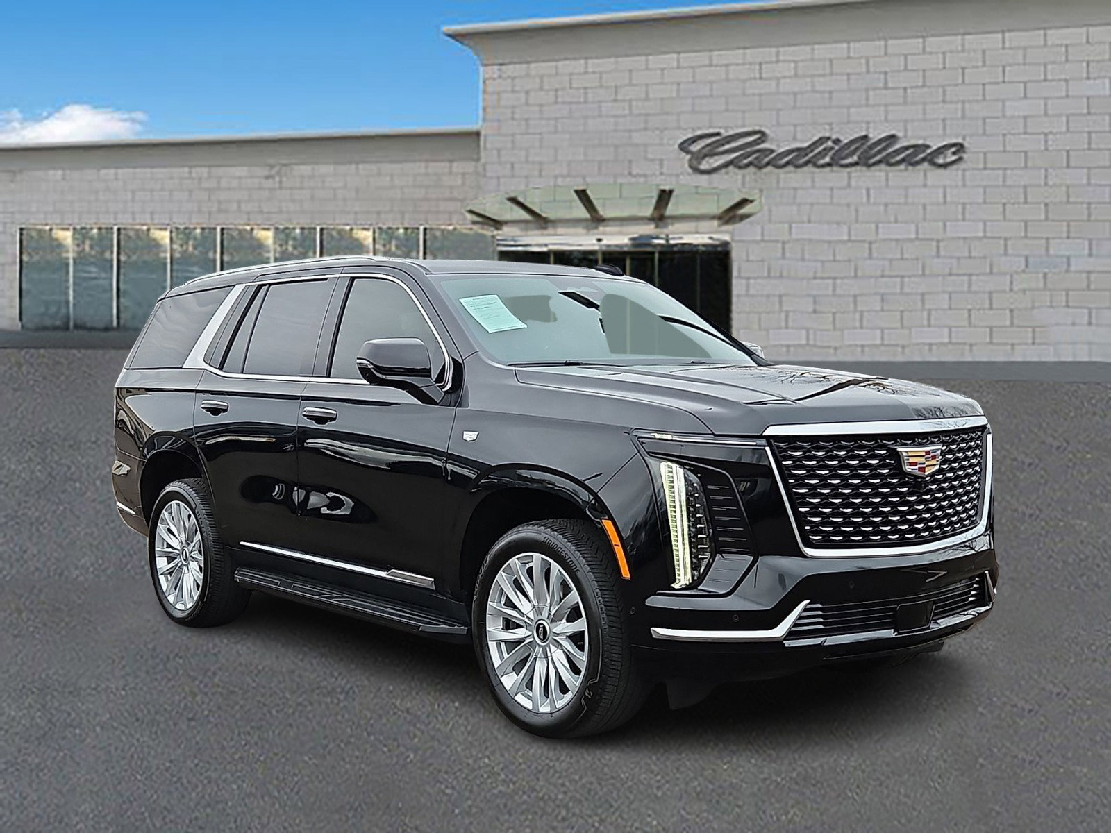Certified 2025 Cadillac Escalade Luxury image 3