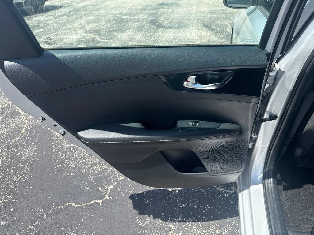 Used 2019 Kia Forte S FWD image 24