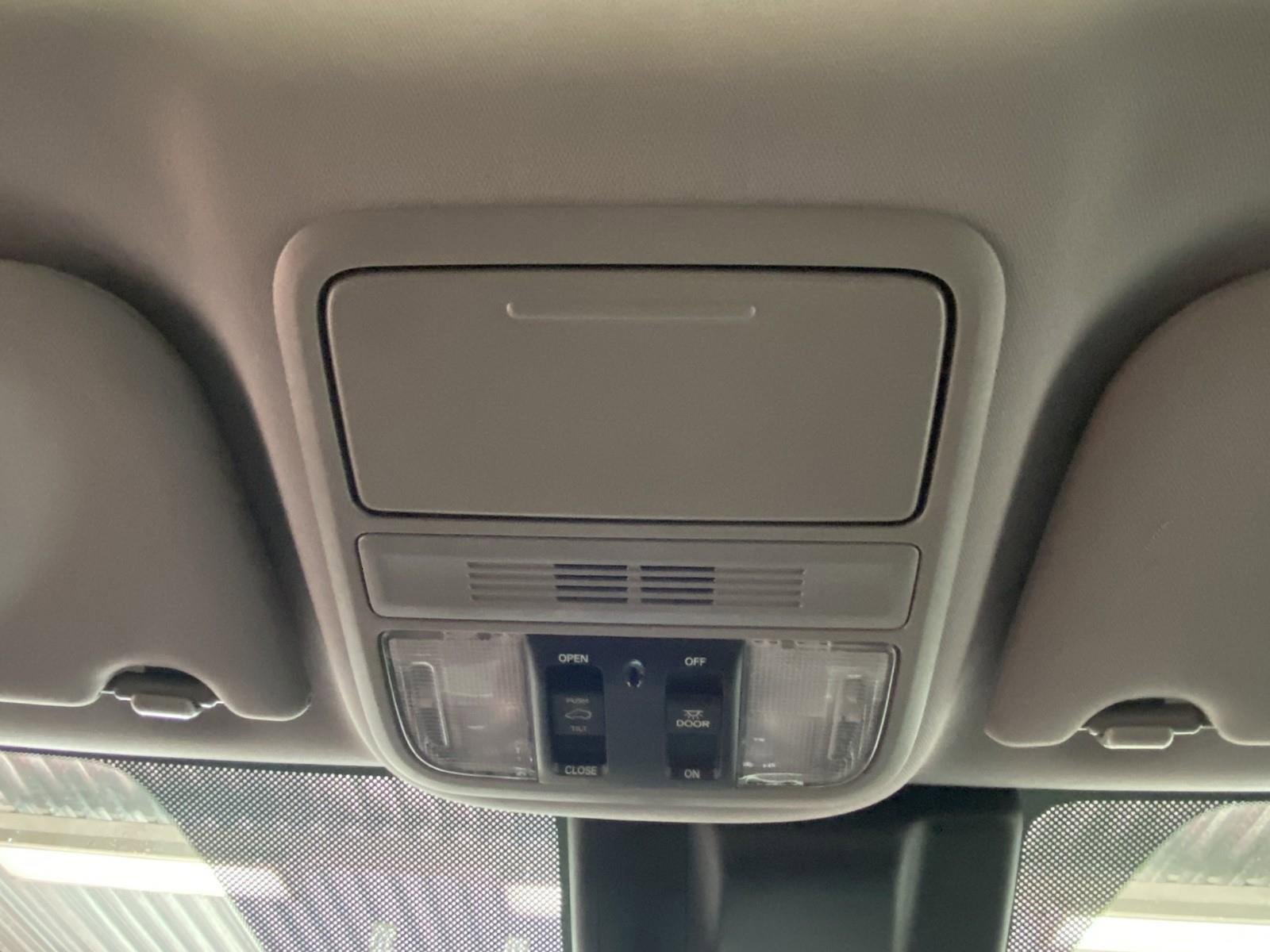 Used 2019 Honda Odyssey EX-L image 22