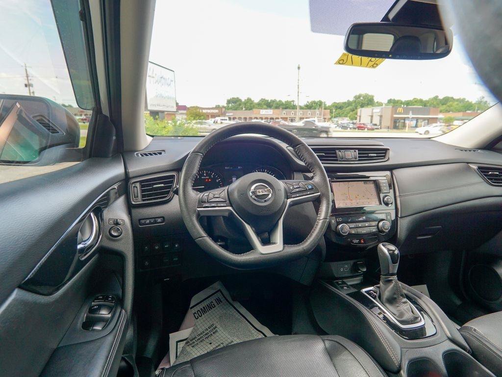 Used 2020 Nissan Rogue SL w/ Premium Package FWD image 13