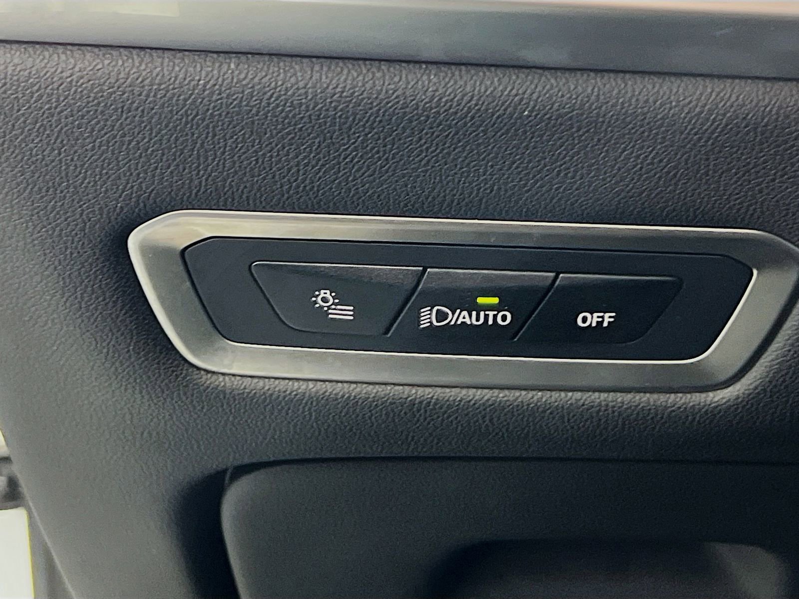 Used 2024 BMW X7 xDrive40i image 10