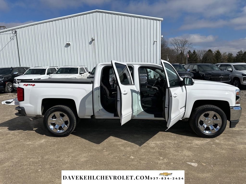 Used 2018 Chevrolet Silverado 1500 LT w/ LT Eassist Package image 31
