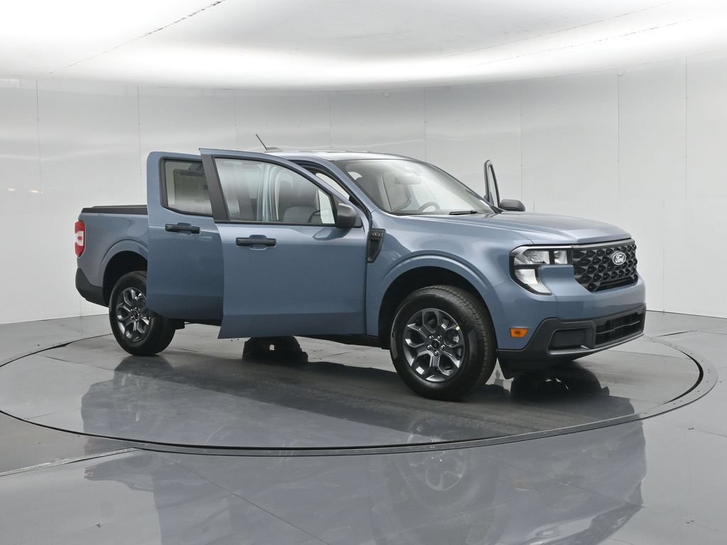 New 2026 Ford Maverick XLT FWD image 30