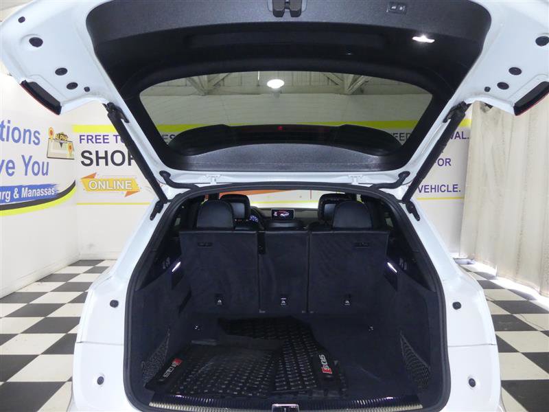 Used 2020 Audi SQ5 Premium Plus image 28