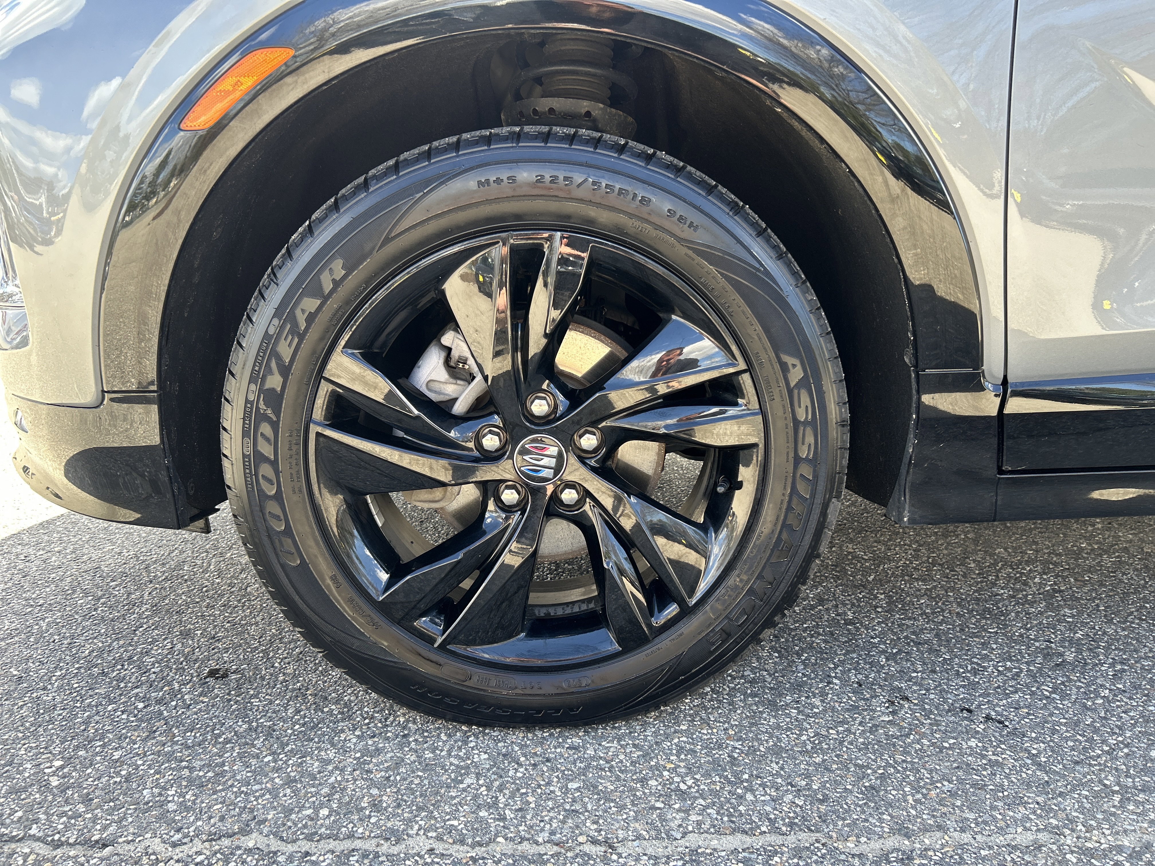 Used 2024 Buick Encore GX Sport Touring AWD/4WD image 12