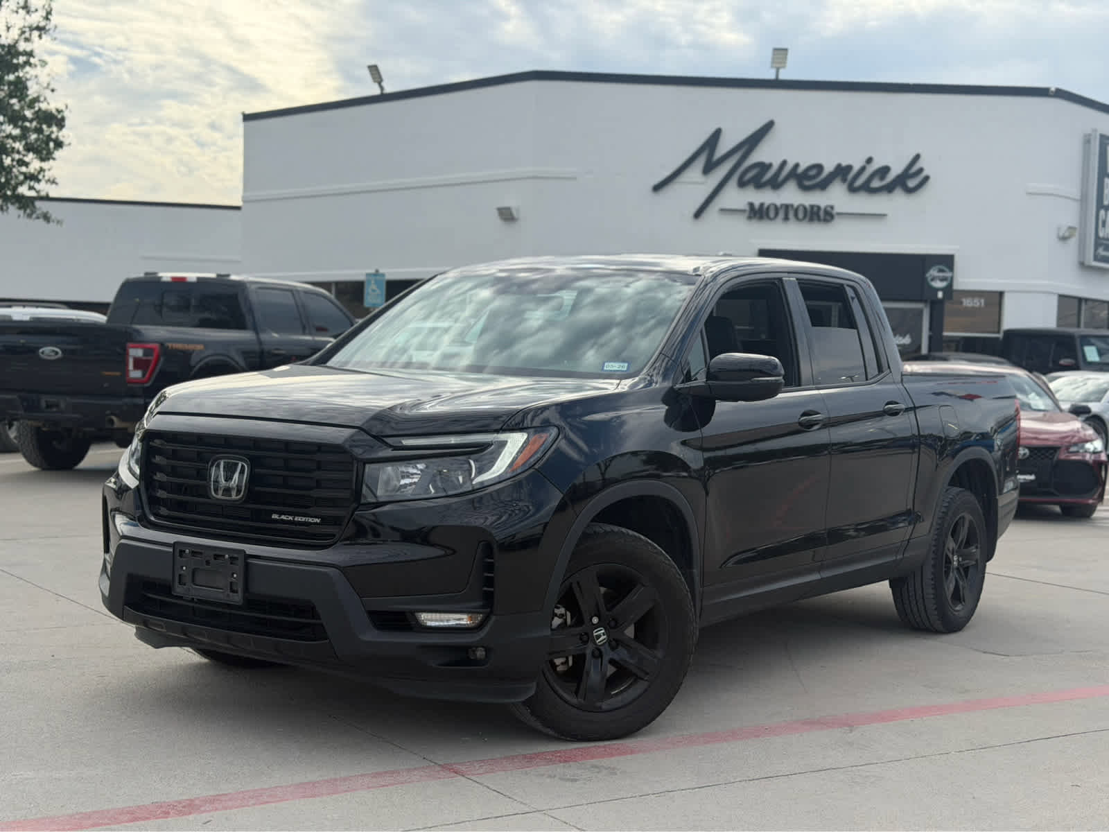 Used 2022 Honda Ridgeline Black Edition image 1