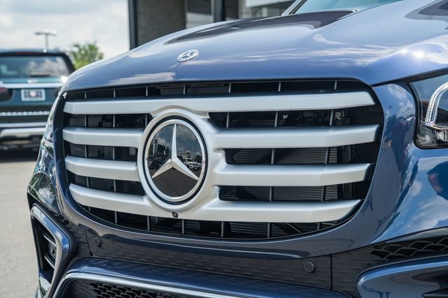 New 2026 Mercedes-Benz GLS 450 4MATIC image 12