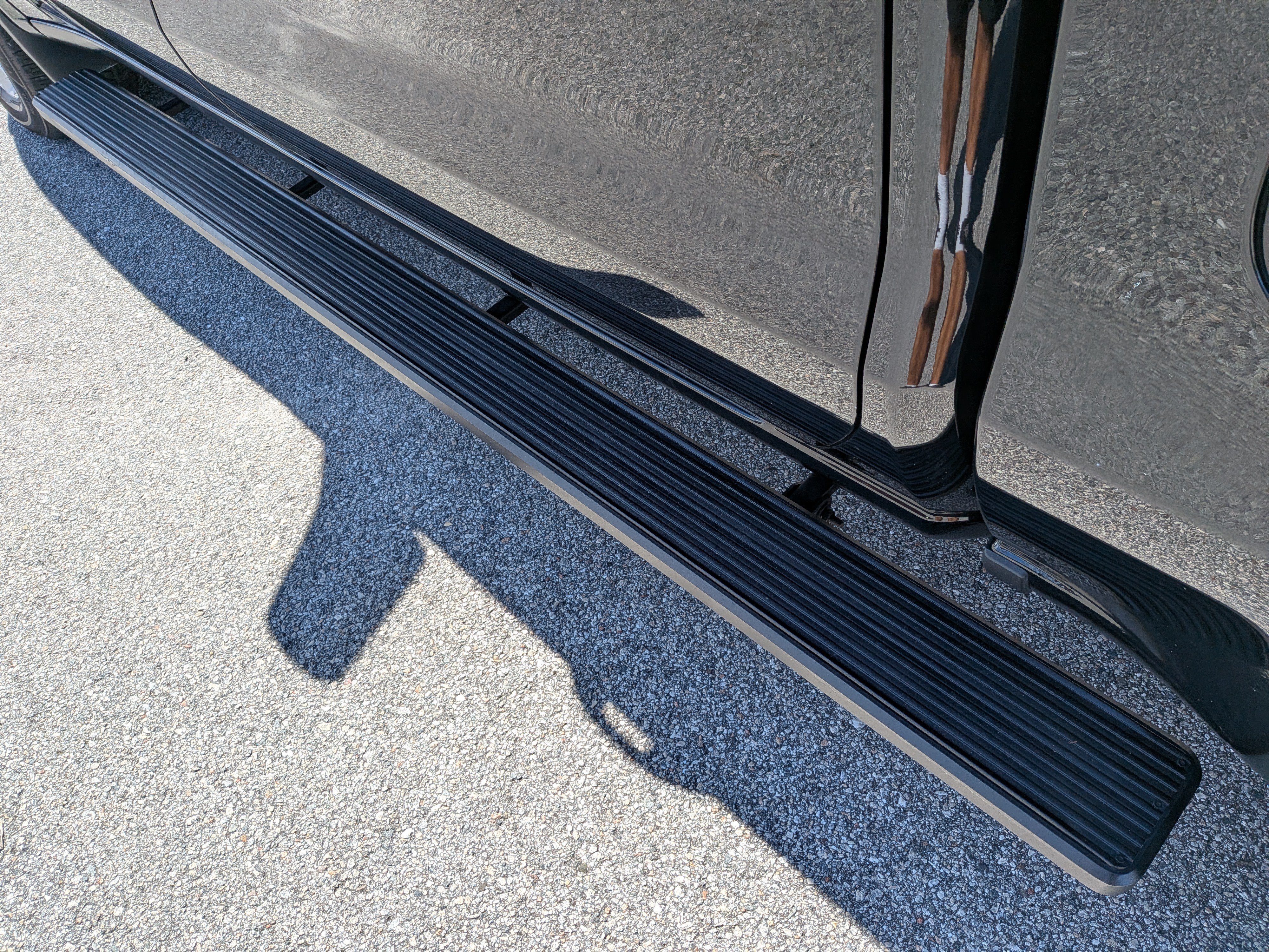 Certified 2020 Chevrolet Silverado 1500 Custom w/ Custom Value Package AWD/4WD image 13