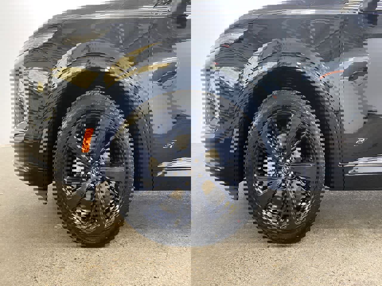 Used 2025 Buick Envision Sport Touring image 11