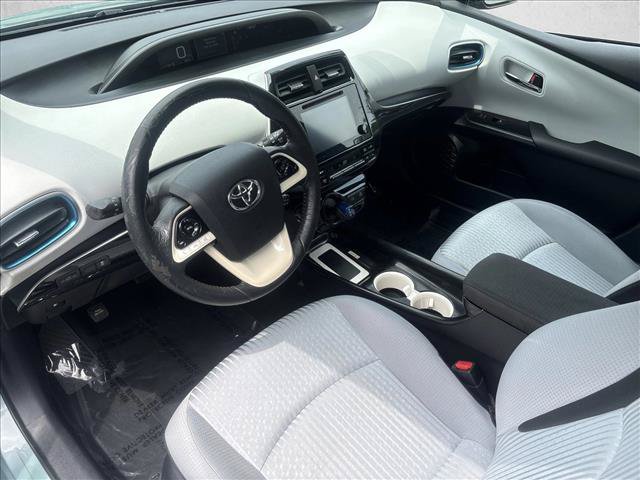 Used 2016 Toyota Prius Three FWD image 17