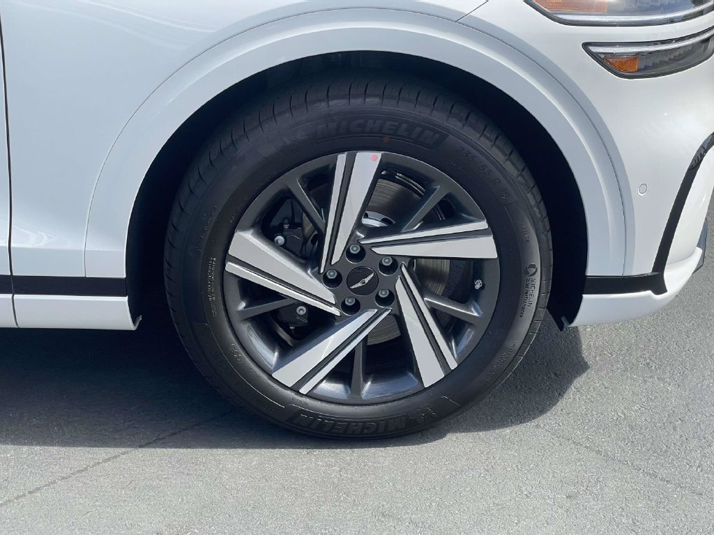 New 2026 Genesis GV70 3.5T Sport Advanced AWD/4WD image 31