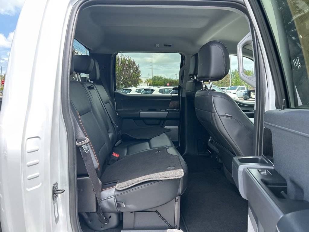 Used 2026 Ford F250 Lariat AWD/4WD image 43