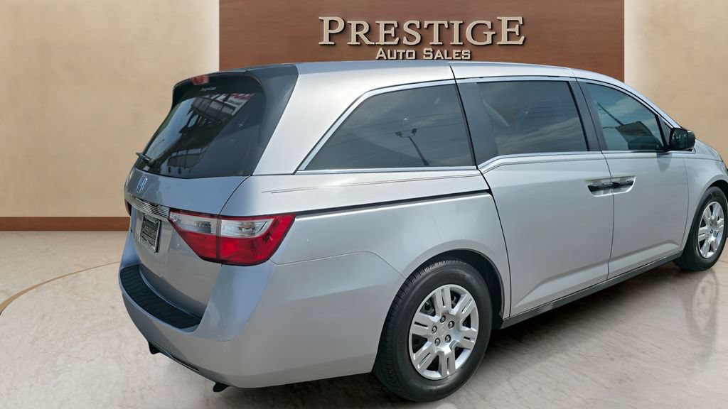 Used 2013 Honda Odyssey LX image 31