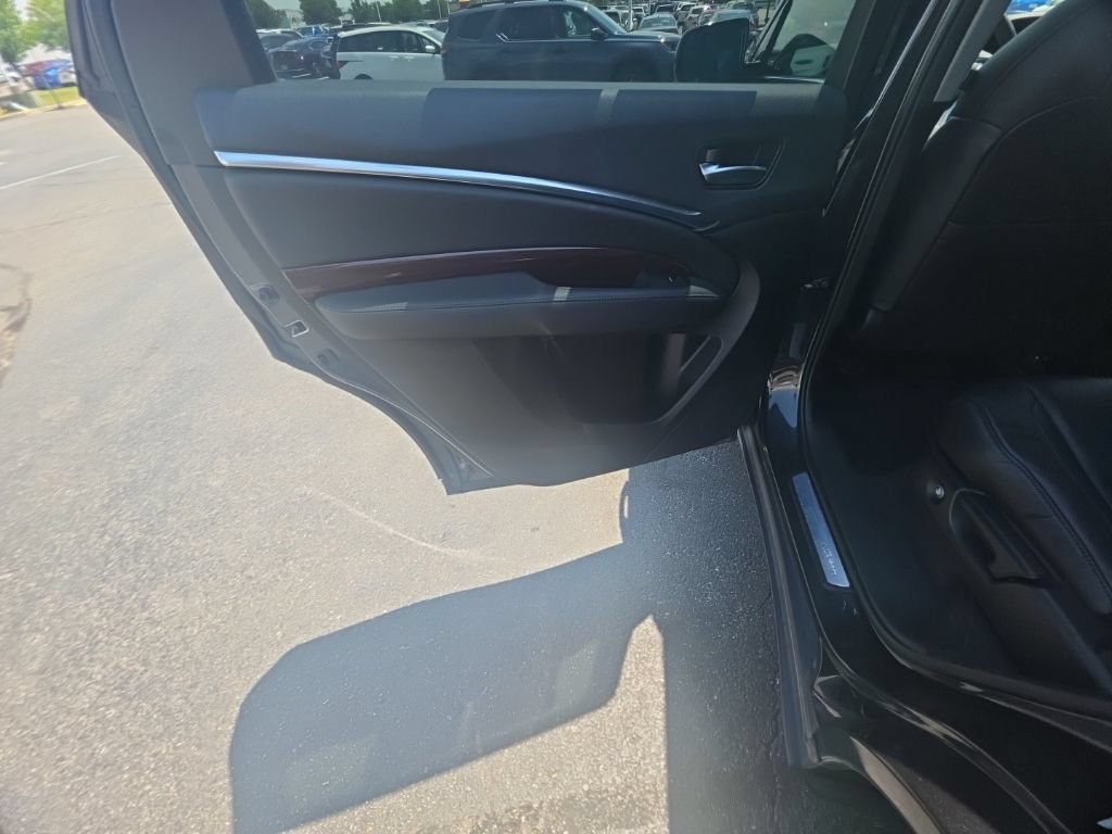 Used 2016 Acura MDX SH-AWD image 26
