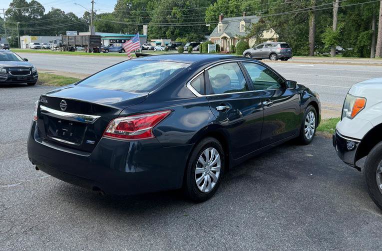 Used 2013 Nissan Altima 2.5 image 9