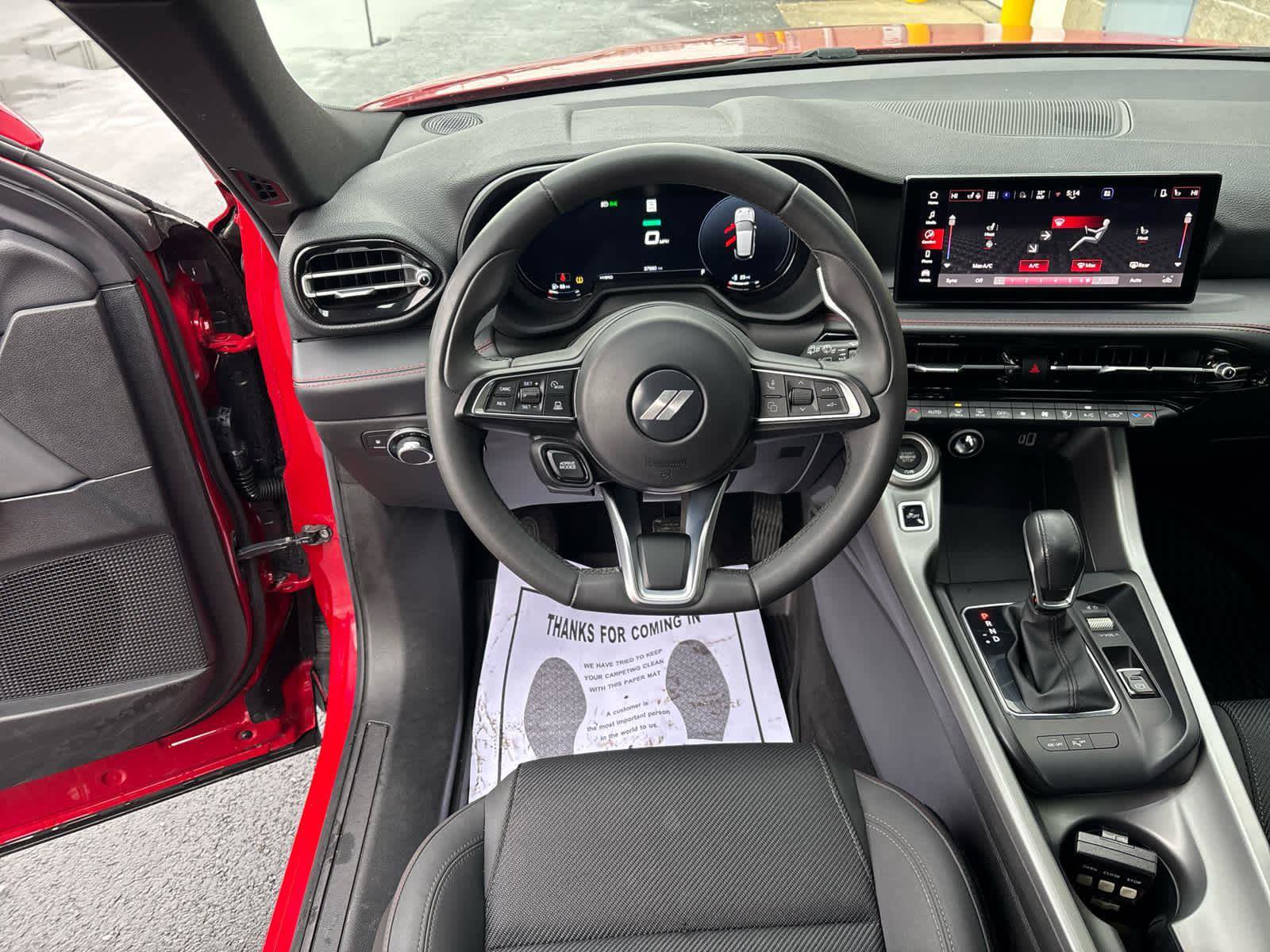 Used 2024 Dodge Hornet R/T image 9