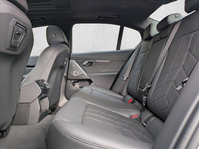 New 2026 BMW 530i xDrive w/ M Sport Package image 17