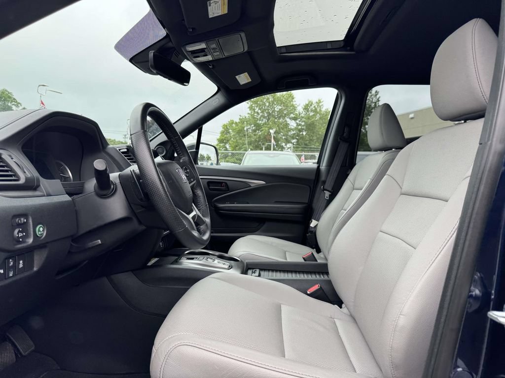 Used 2023 Honda Passport EX-L image 13