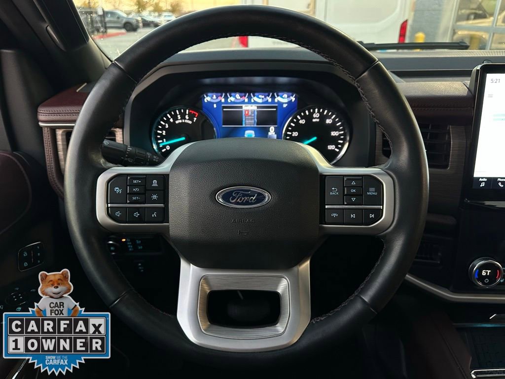 Used 2024 Ford Expedition Limited image 11
