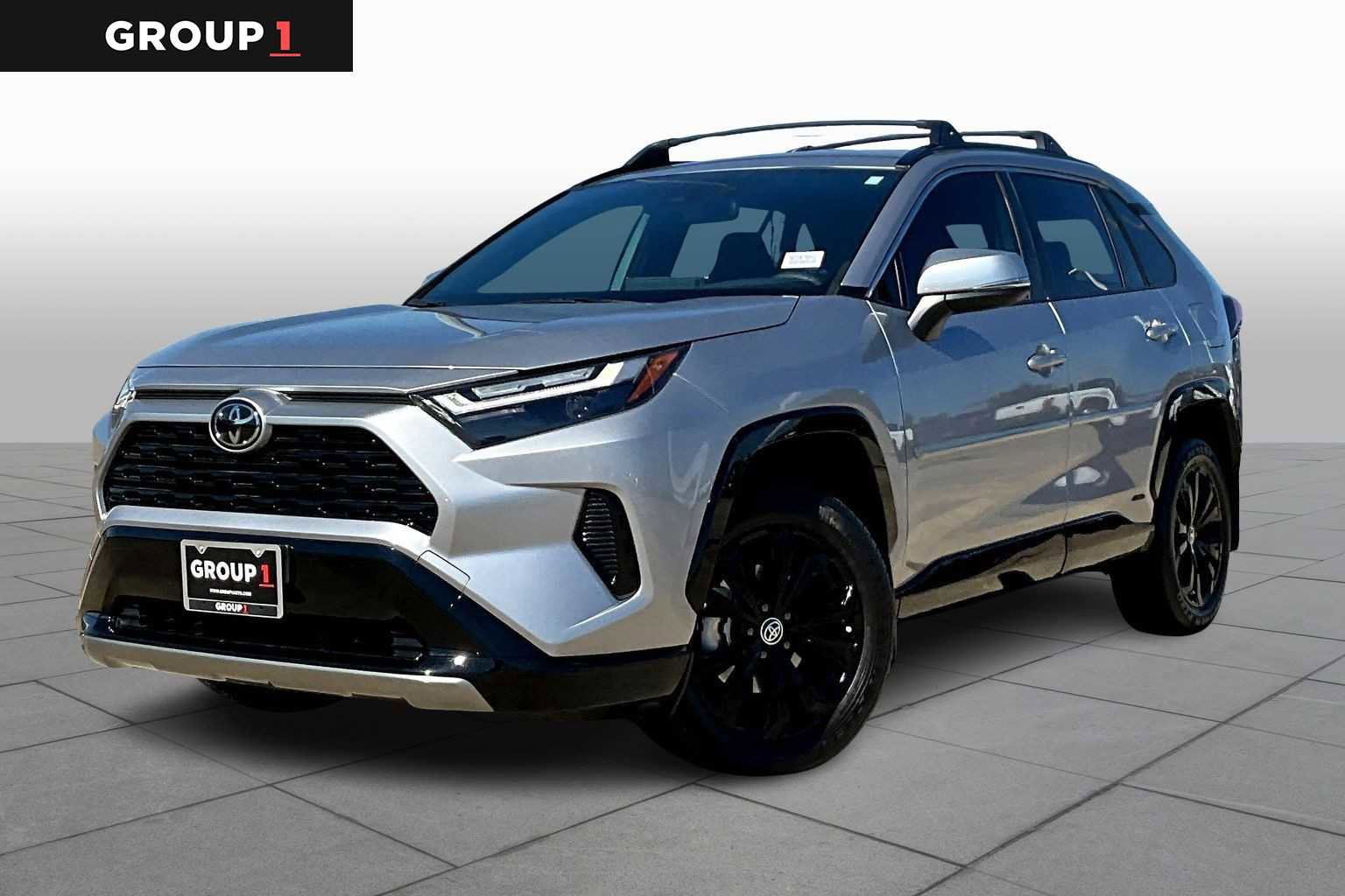 Used 2025 Toyota RAV4 SE