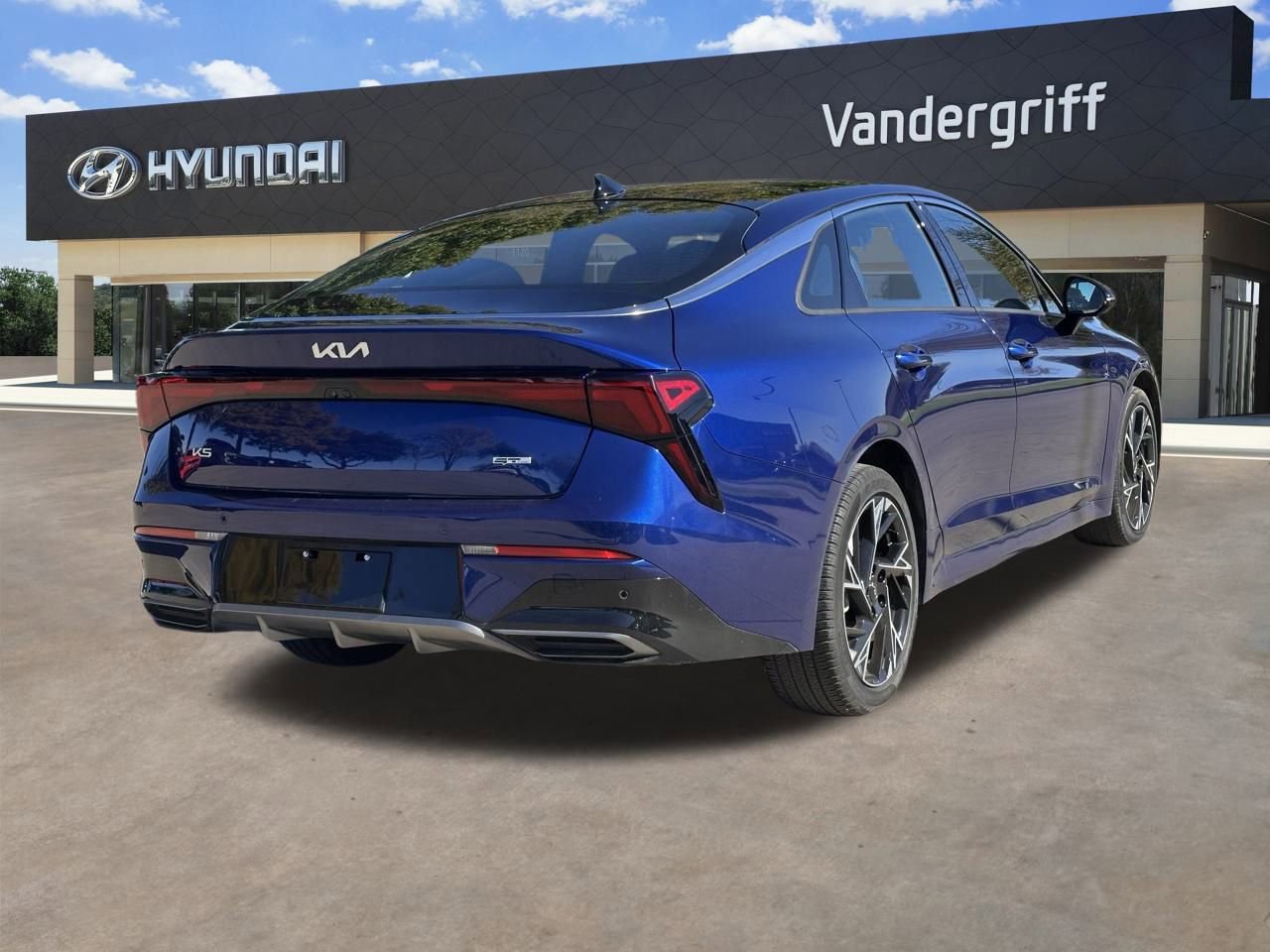 Used 2025 Kia K5 GT-Line w/ GT-Line Premium Package image 12