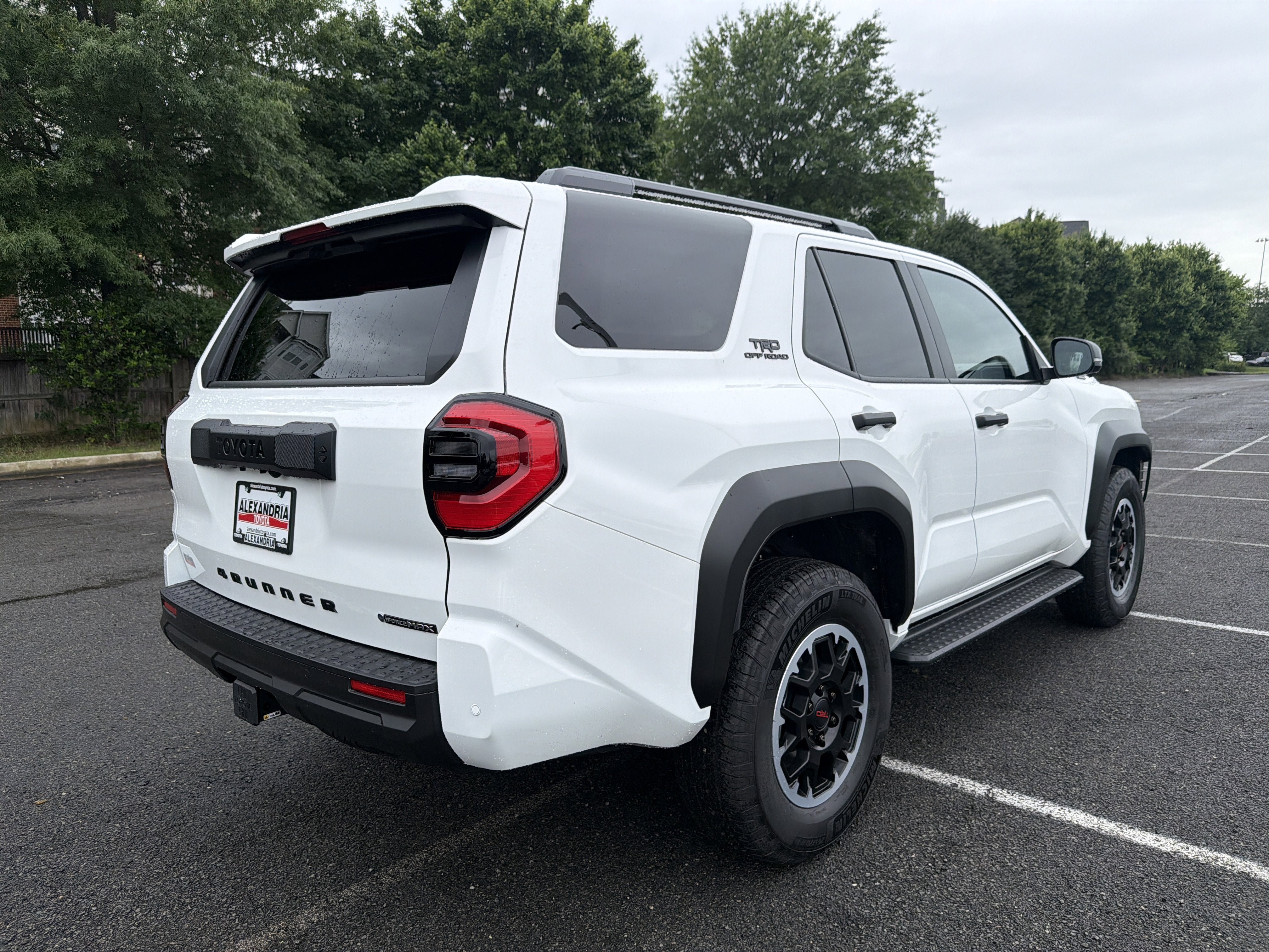 New 2026 Toyota 4Runner TRD Off-Road Premium AWD/4WD image 4
