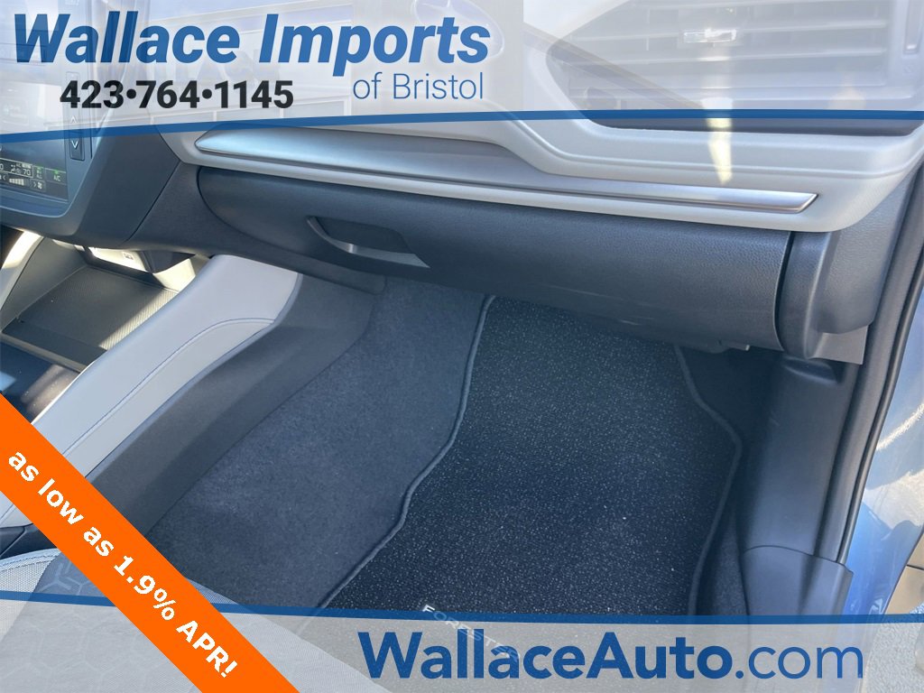 Certified 2025 Subaru Forester w/ Convenience Package #2 image 30