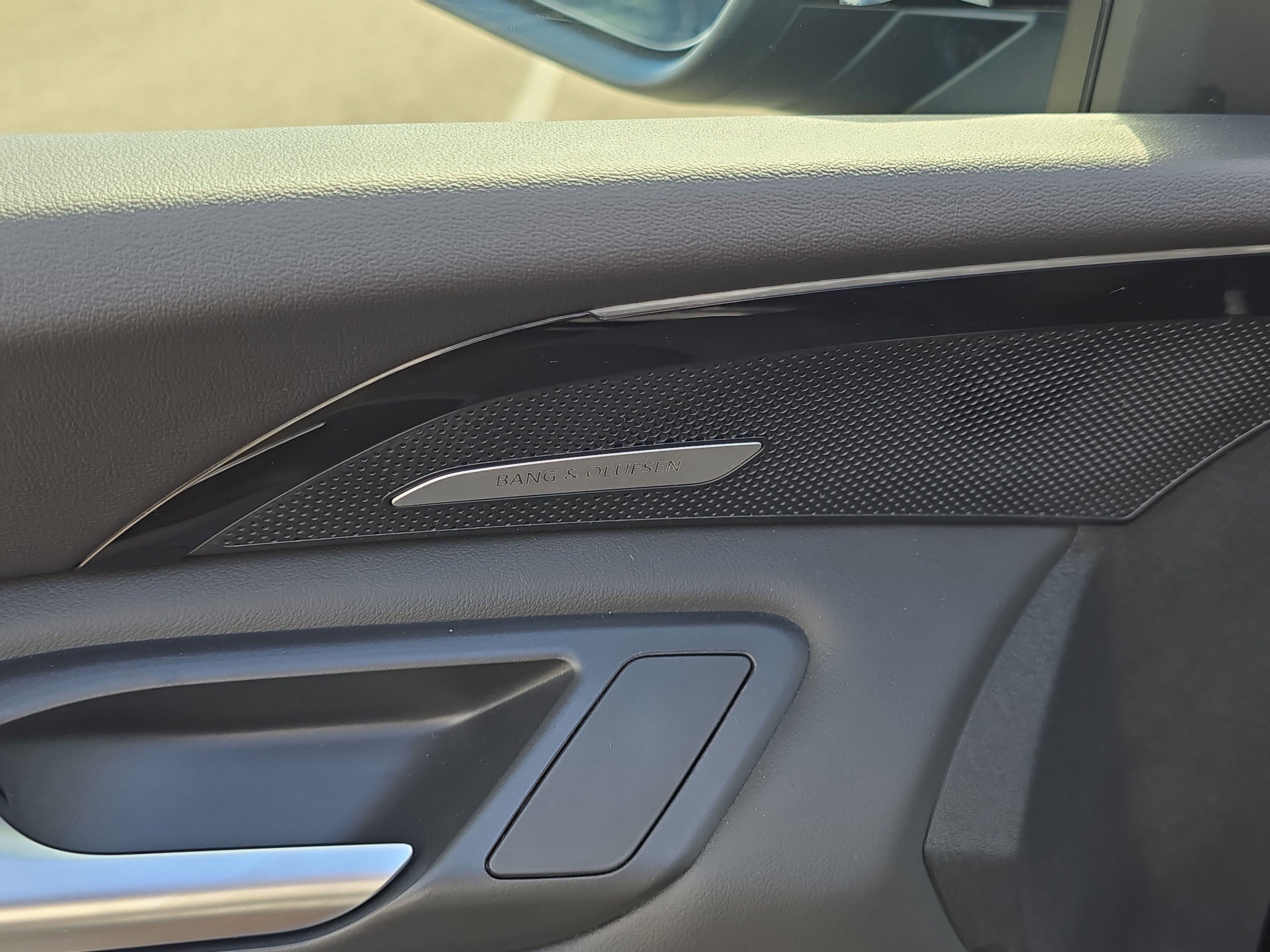 New 2025 Audi Q5 Prestige image 17