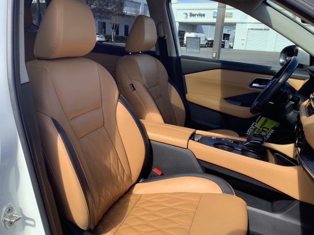 Used 2023 Nissan Rogue Platinum w/ Platinum Premium Package image 35