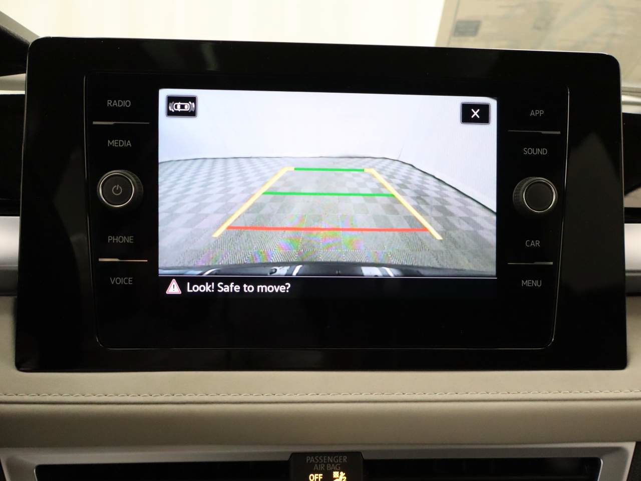 New 2026 Volkswagen Taos SE FWD image 10