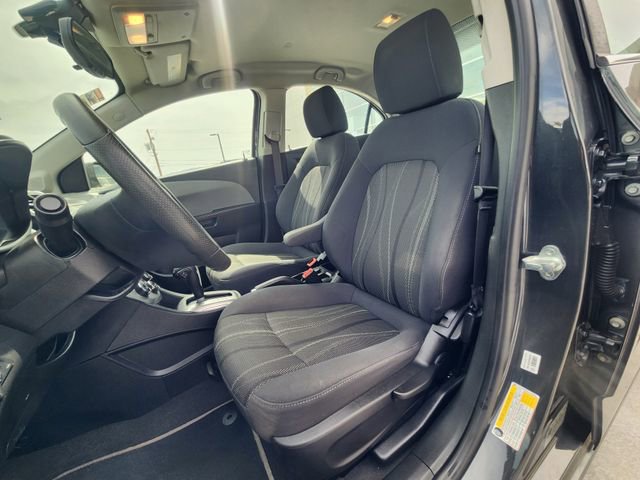 Used 2019 Chevrolet Sonic LT FWD image 11