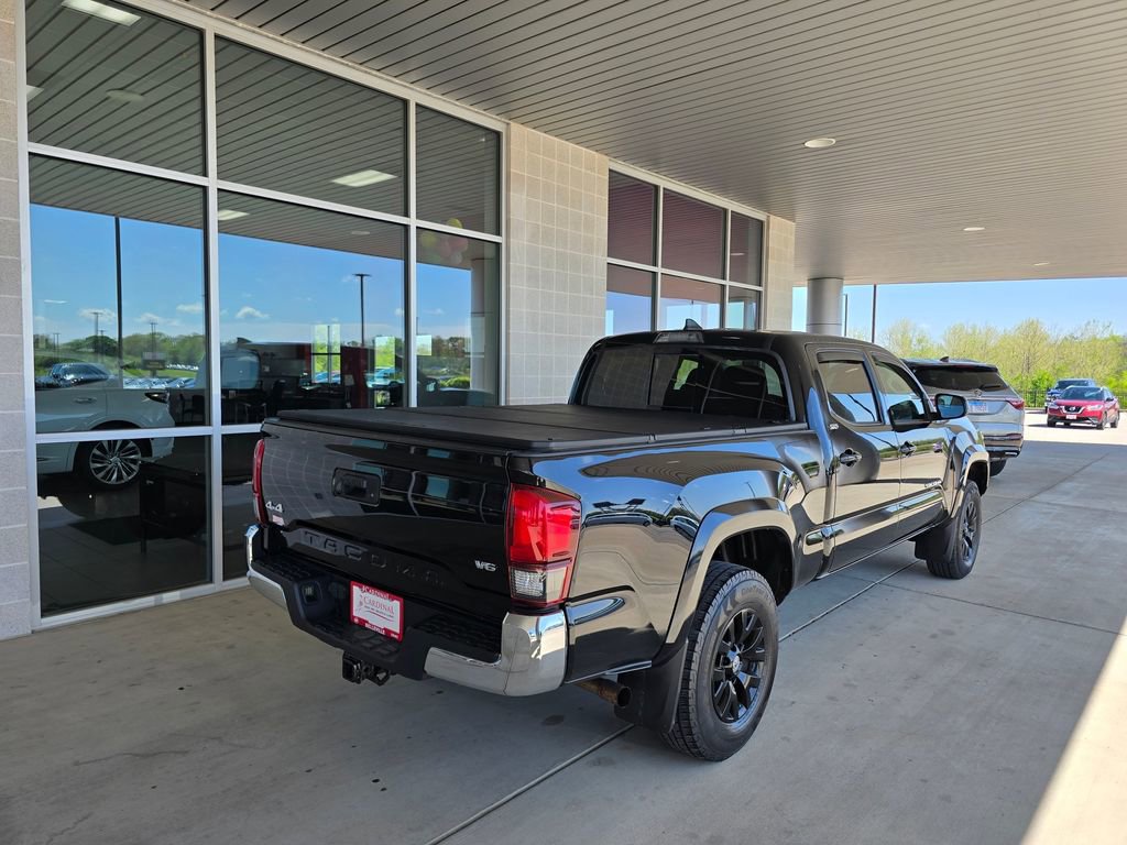 Used 2019 Toyota Tacoma SR5 AWD/4WD image 6