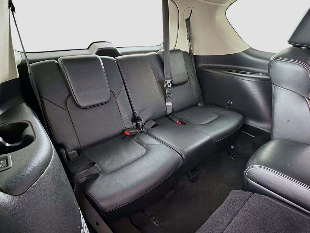 Used 2019 Nissan Armada Platinum w/ Captain's Chairs Package image 31