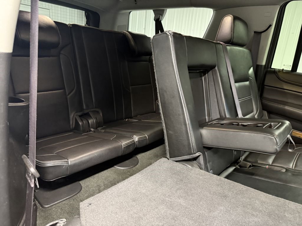 Used 2016 GMC Yukon XL Denali image 31