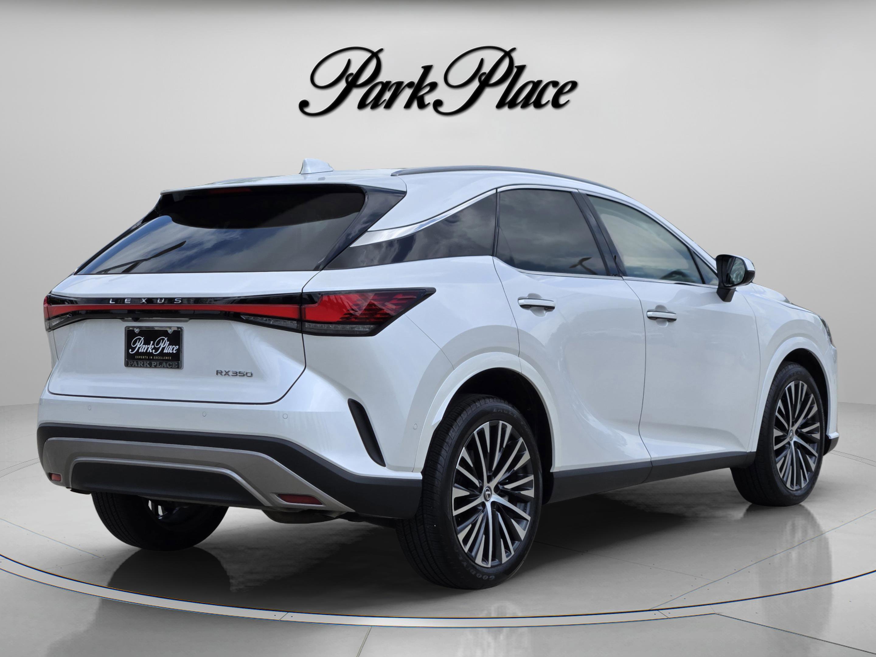 Used 2025 Lexus RX 350 Premium Plus w/ Convenience Package FWD image 6
