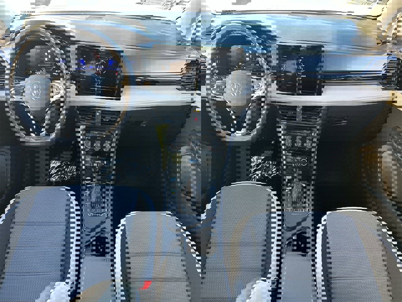 New 2026 Volkswagen Taos S image 11