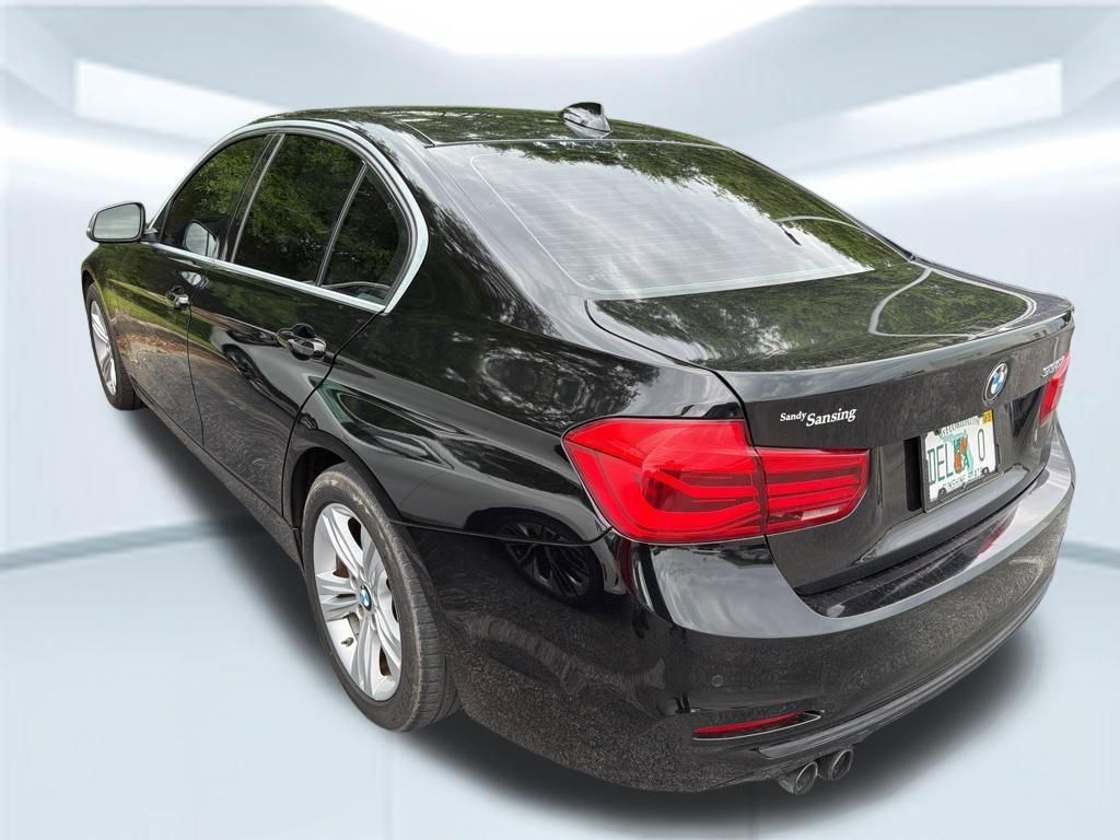 Used 2017 BMW 330i Sedan RWD image 7