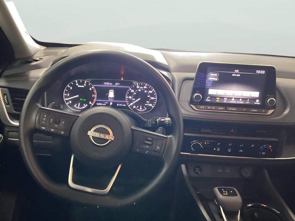 Used 2024 Nissan Rogue S AWD/4WD image 11
