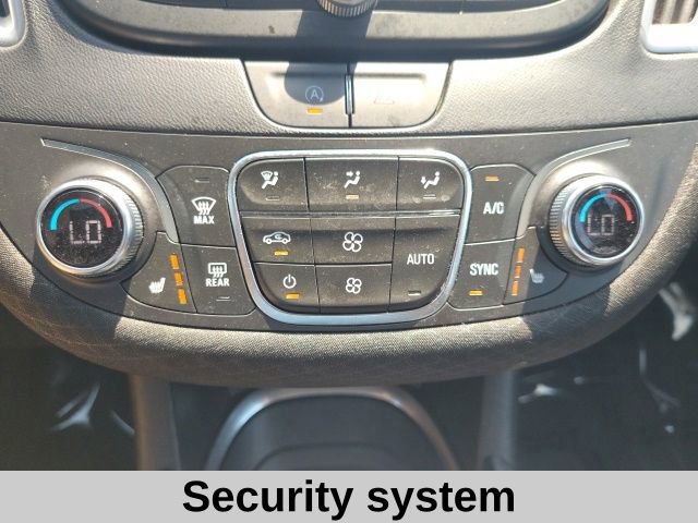 Used 2025 Chevrolet Malibu LT FWD image 8
