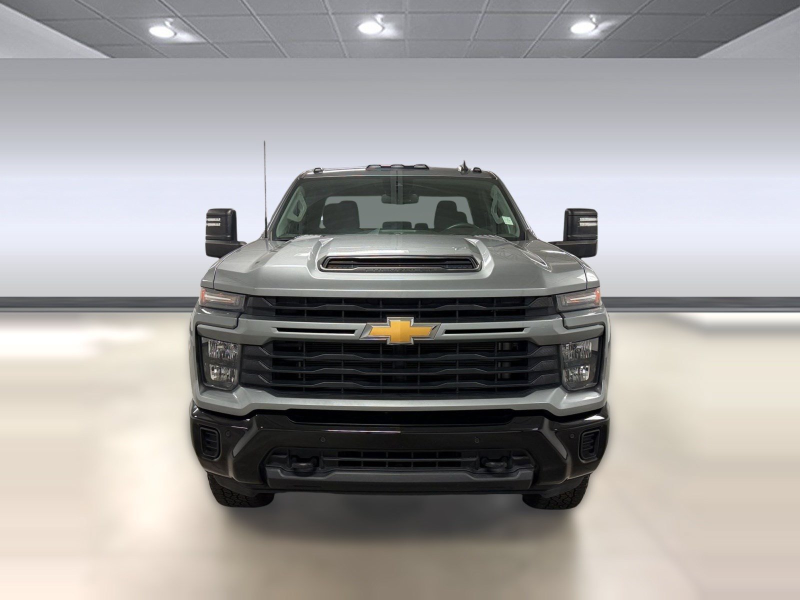 Used 2025 Chevrolet Silverado 2500 Custom w/ Custom Value Package AWD/4WD image 5