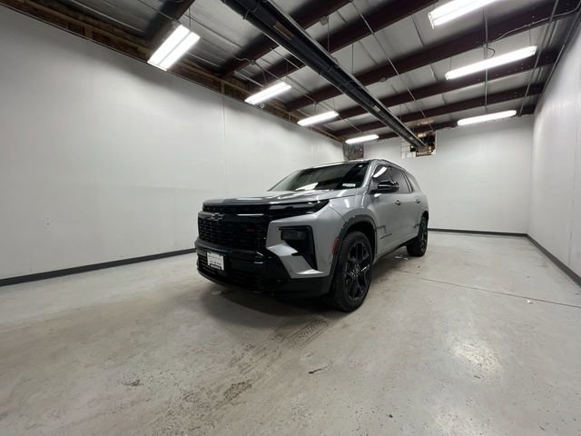 Certified 2025 Chevrolet Traverse RS w/ LPO, Floor Liner Package image 4