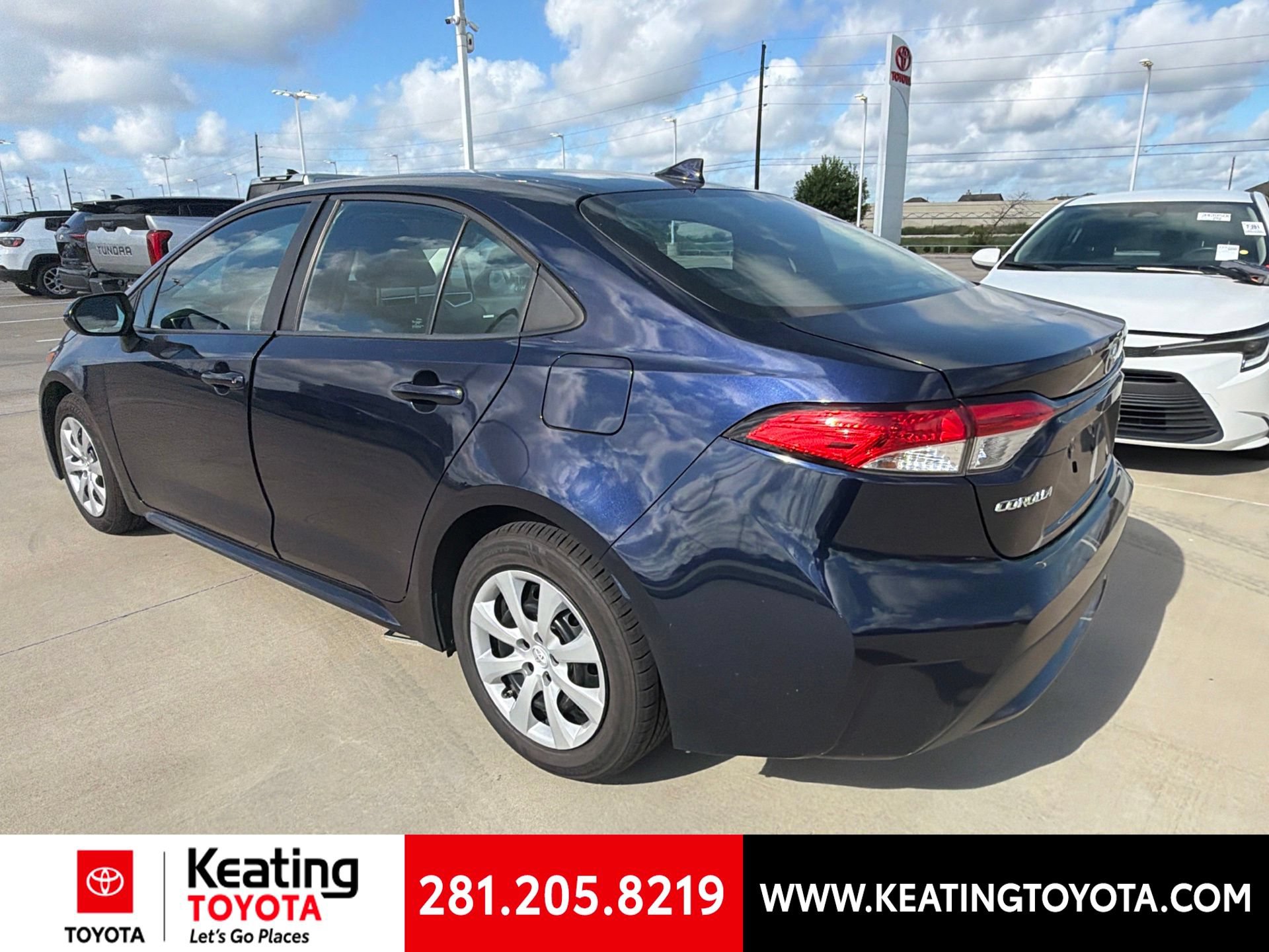 Used 2022 Toyota Corolla LE FWD image 5