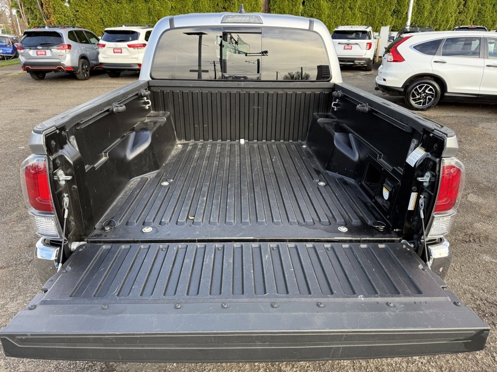 Certified 2023 Toyota Tacoma TRD Off-Road image 10