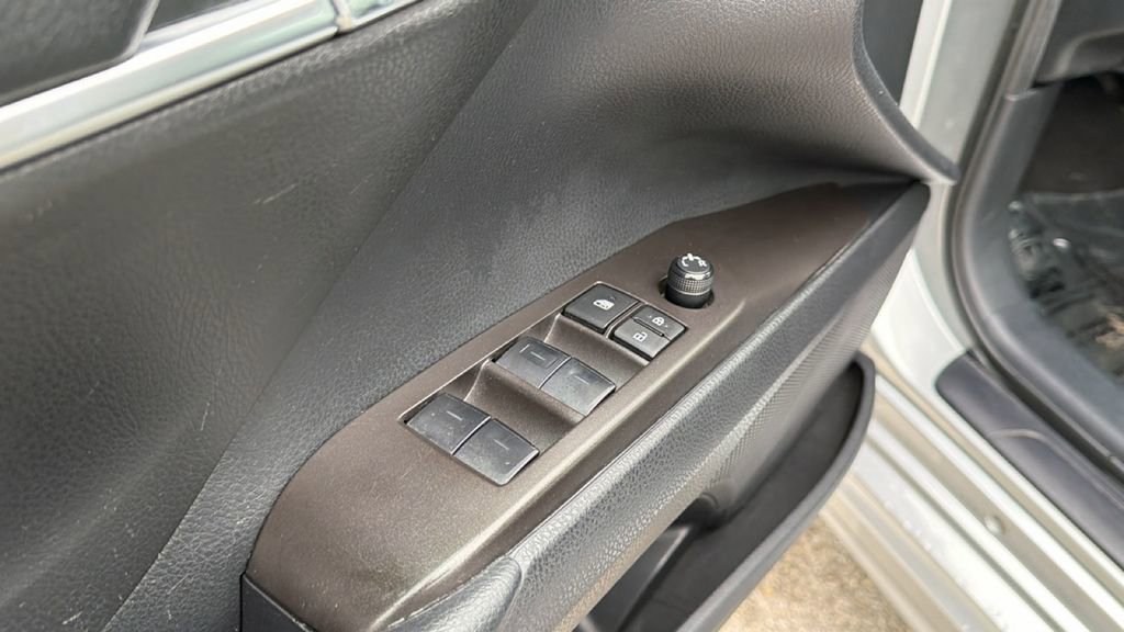 Certified 2024 Toyota Camry SE FWD image 15