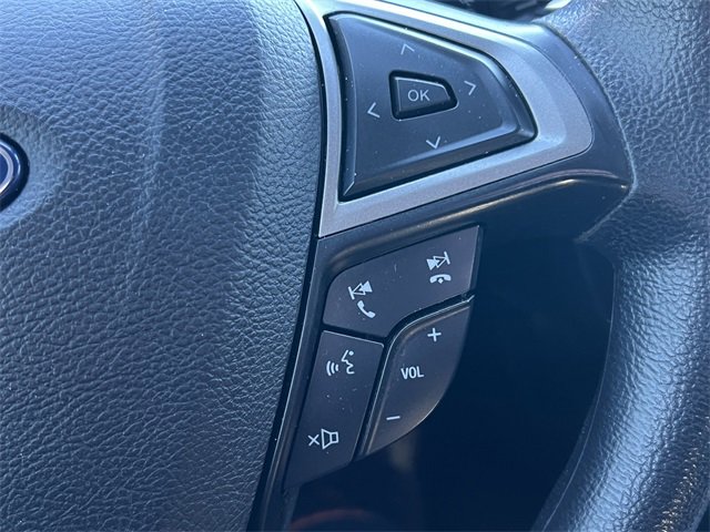 Used 2020 Ford Fusion SE image 21