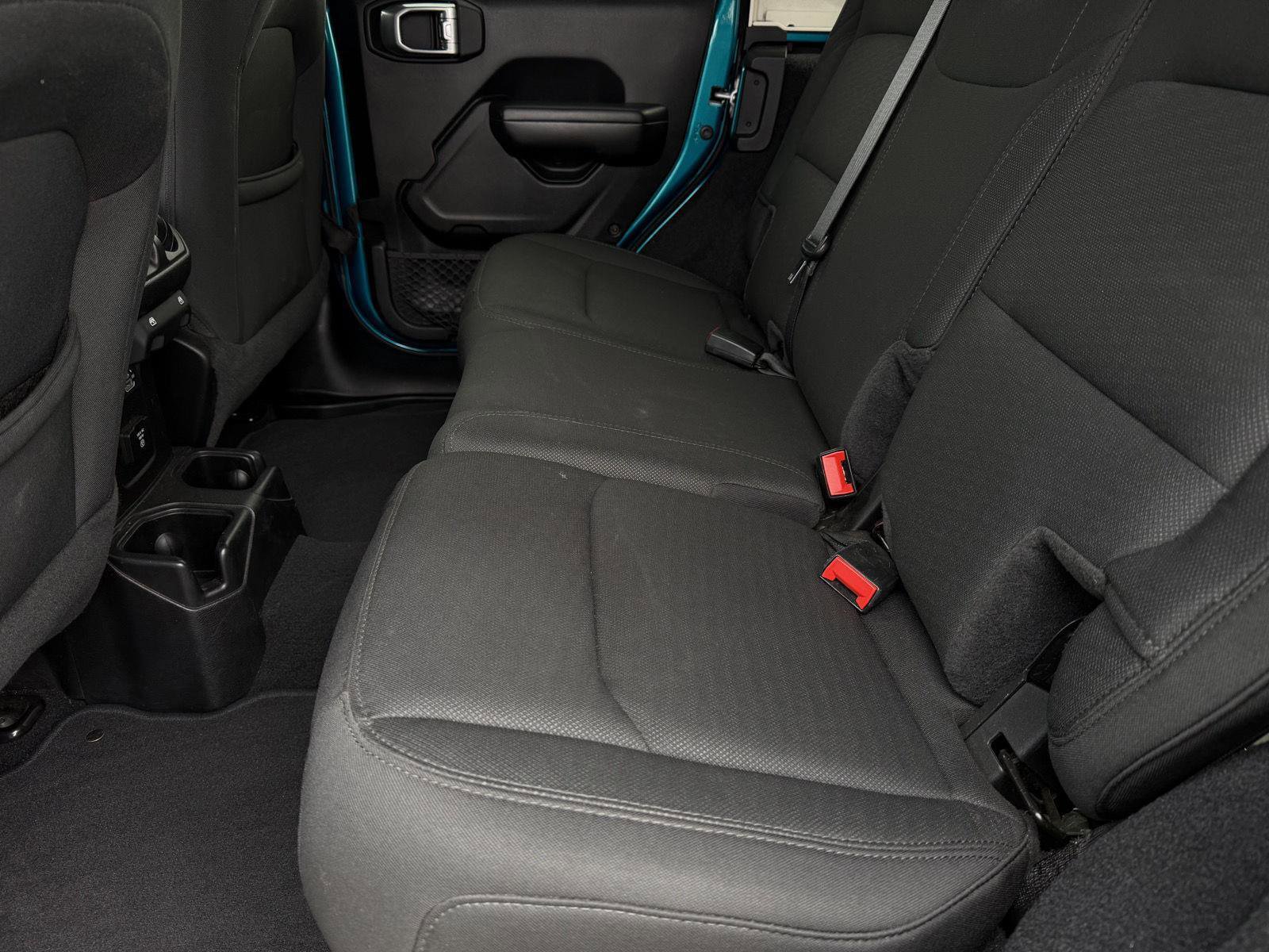 Used 2020 Jeep Wrangler Unlimited Sport image 10