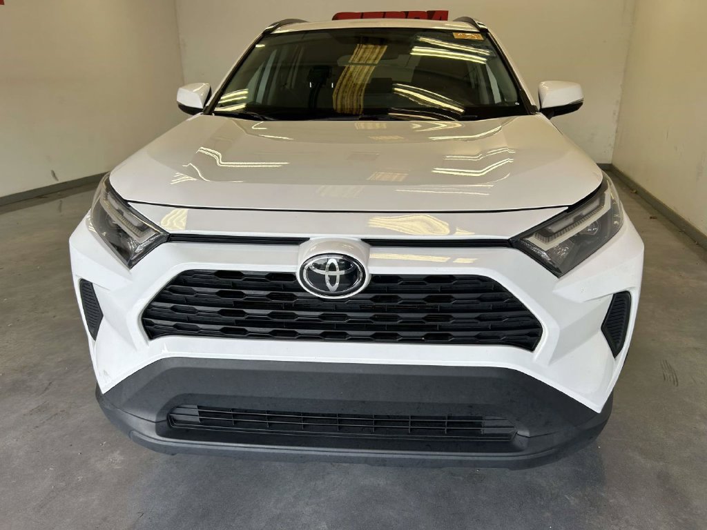 Certified 2024 Toyota RAV4 XLE w/ Convenience Package FWD image 5