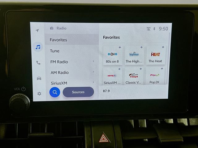 Used 2023 Toyota RAV4 LE image 22