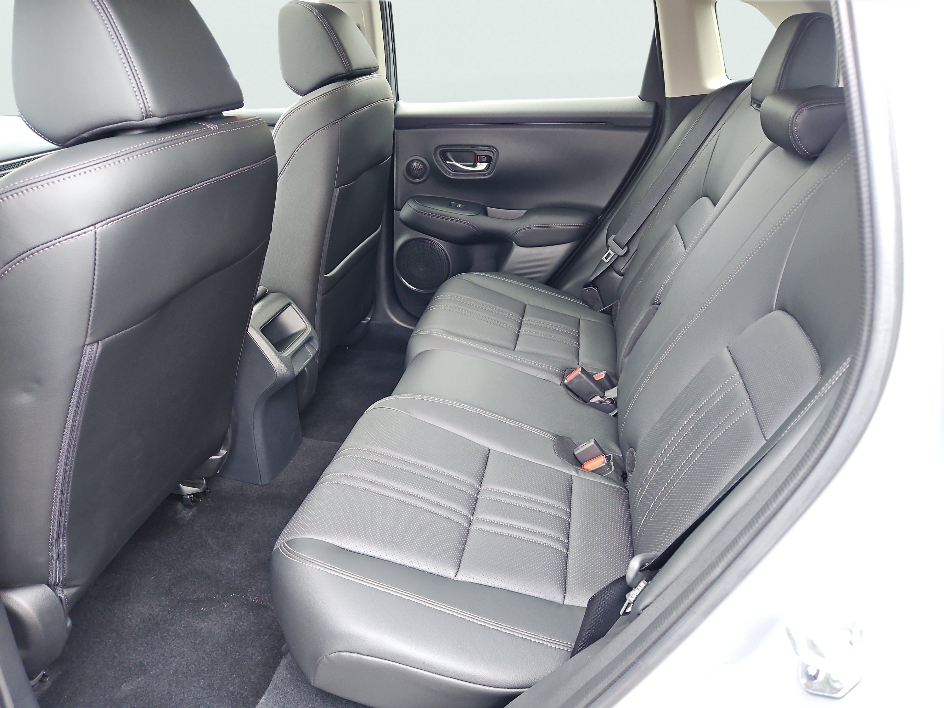 Used 2026 Honda HR-V EX-L image 31
