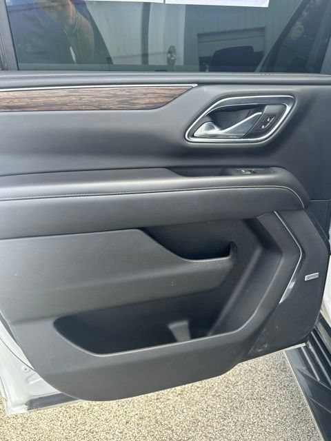 Used 2021 Chevrolet Suburban Premier w/ Premium Package AWD/4WD image 55